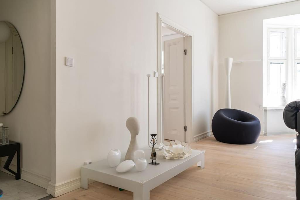 Stunning Downtown Retreat Lägenhet